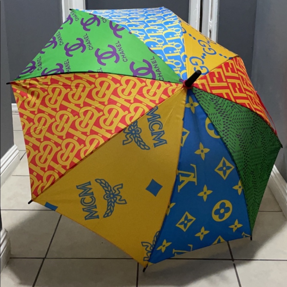 HYPEBEAST 8 in 1 Luxury Umbrella